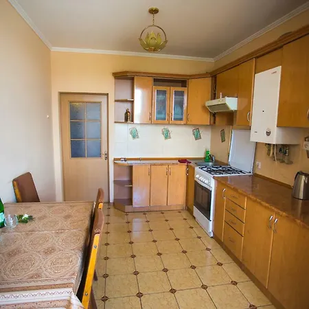 Like Home On Zaliznychna 9 Ivano-Frankivsk Exterior photo