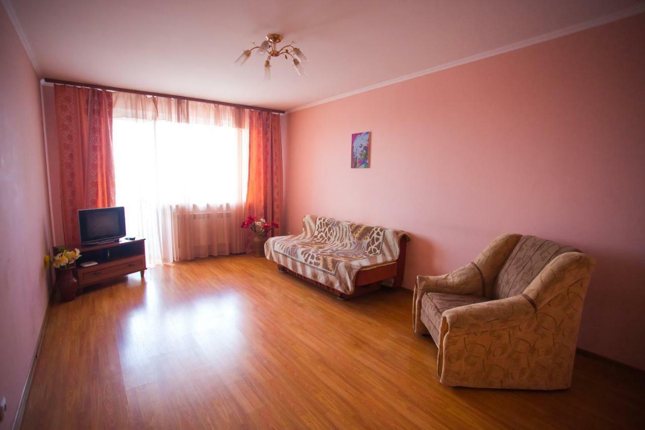 Apartment Like On Zaliznychna 9